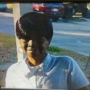 Meet your Posher, Sonia